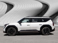 Come visit our London Kia team, you can find us at 1135 Wharncliffe Rd S, London, ON N6L 1J9, or cal... (image 2)