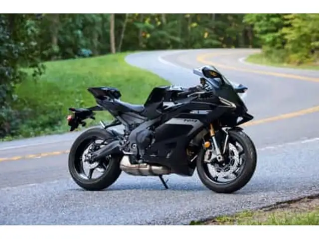 2025 Yamaha YZF-R9 in Sport Bikes in Guelph - Image 5