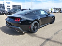 2.3L ECOBOOST! HEATED CLOTH SEATS WITH POWER DRIVER! 13.2" TOUCHSCREEN DISPLAY WITH APPLE CARPLAY! R... (image 5)