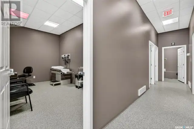 526 Main STREET N Moose Jaw, Saskatchewan in Commercial & Office Space for Sale in Moose Jaw - Image 20