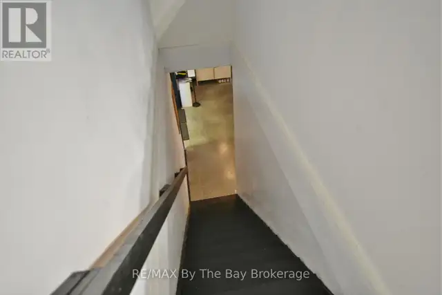 3 - 23 STEWART ROAD Collingwood, Ontario in Commercial & Office Space for Rent in Oakville / Halton Region - Image 24