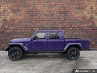 This Jeep Gladiator boasts a Regular Unleaded V-6 3.6 L/220 engine powering this Automatic transmiss... (image 1)