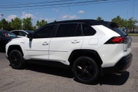 NO ACCIDENT Well Maintained 2020 Toyota RAV4 XSE Hybrid AWD. Experience the perfect blend of fuel ef... (image 4)