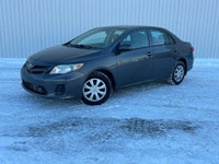 2013 Toyota Corolla CE Sedan 1.8L FWD Livraison partout au Québec possible ** Tous les échanges sont... (image 1)