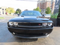 R/T Classic Pkg - BLACK ON BLACK INT CALL FOR APPOINTMENT 100% CANADIAN VEHICLE Visit Our Website @... (image 6)