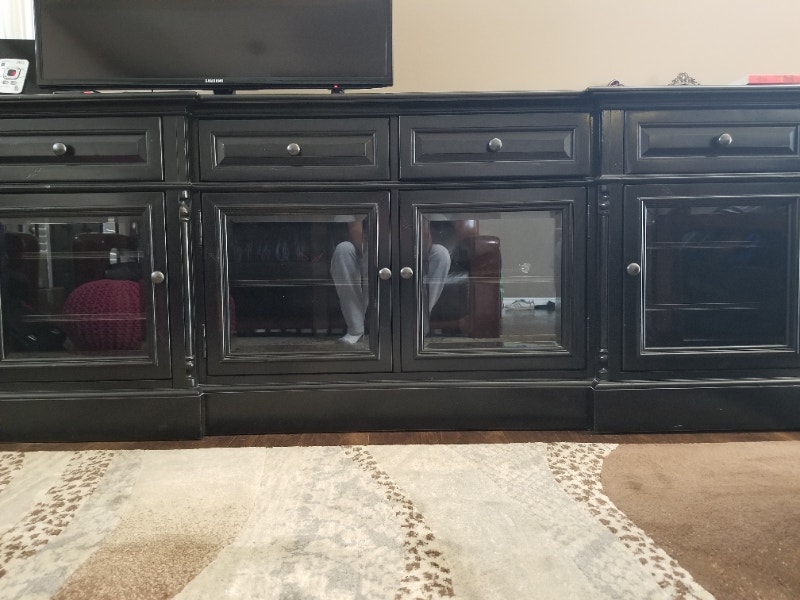 Solid Wood Credenza/Entertainment Centre/TV Console/Buffet Table
