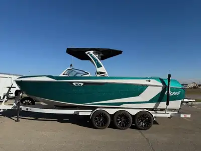 2025 Tige 25ZXA New Era of Luxury.The Tigé flagship has been reborn, staking its claim as the Ultré...