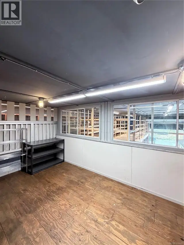 16 1156 Rocky Creek Rd Ladysmith, British Columbia in Commercial & Office Space for Rent in Nanaimo - Image 11