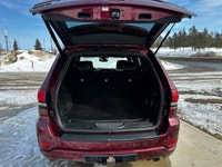 Only 65,605 Miles! This Jeep Grand Cherokee boasts a Regular Unleaded V-6 3.6 L/220 engine powering... (image 5)
