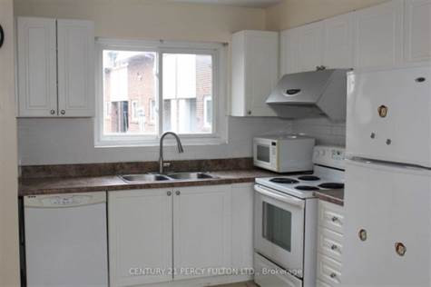 59 Godstone Rd in Condos for Sale in City of Toronto - Image 2