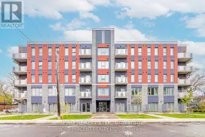 402 - 77 LELAND STREET Hamilton (Ainslie Wood), Ontario