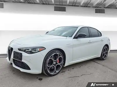 This 2025 Alfa Romeo Giulia Sprint AWD is powered by a lively 2.0L turbocharged I4 engine paired wit...