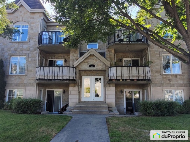 $379,500 - Condominium for sale in St-Eustache — photo 1