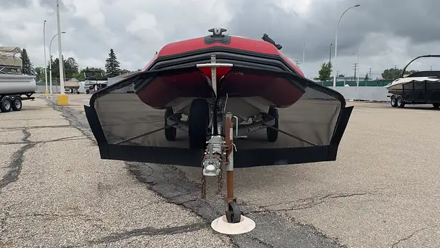 2013 Zodiac Pro 550 Bay Runner -used inflatable fishing boat in Powerboats & Motorboats in Prince Albert - Image 4