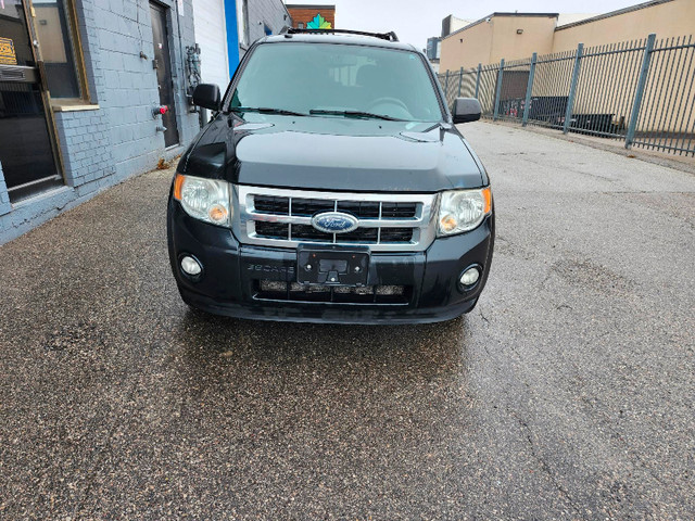 2010 FORD ESCAPE XLT in Cars & Trucks in City of Toronto - Image 2