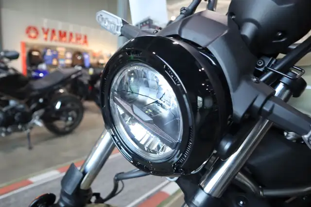 2025 Kawasaki ELIMINATOR 500 Pearl Sand Khaki in Street, Cruisers & Choppers in Edmonton - Image 8