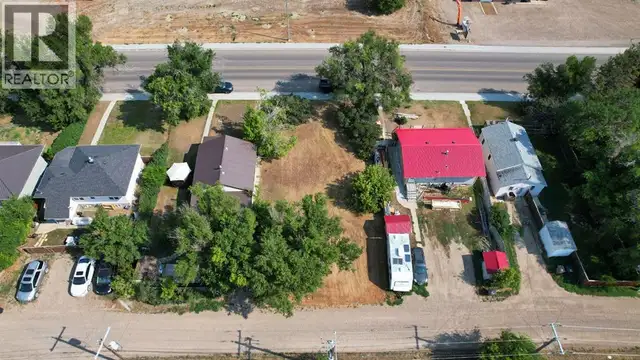 519 2 Avenue E Brooks, Alberta in Land for Sale in Medicine Hat - Image 8