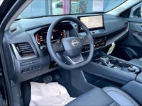 Heads Up Display,hands Free Power Liftgate,navigation,quilted Leather Seats,bose Premium 10 Speaker... (image 7)