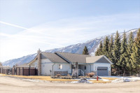 1250 Valley View Drive, Sparwood BC