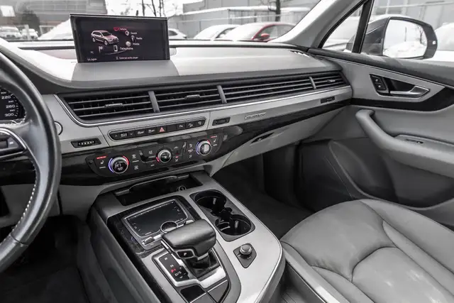 2017 Audi Q7 3.0T Komfort | Awd | Toit Panoramique | Awd | Toit  in Cars & Trucks in City of Montréal - Image 23