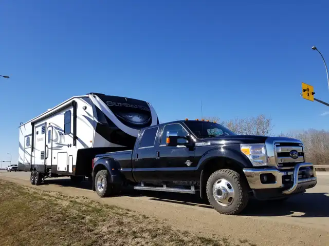 Low Rates on Hauling, Hotshot and Delivery, call 780-221-861263882172967299124