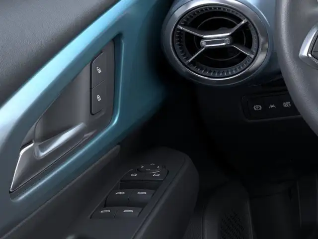 Chevrolet Equinox EV 2026 in Cars & Trucks in Longueuil / South Shore - Image 23