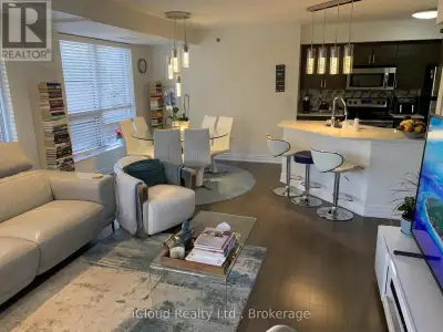 Freshly Updated 2 Bedroom 2 Full Bathrooms Corner Suite At Avanti Condos. Nearly 1000 Sf Of Interior...