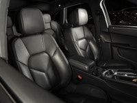 Porsche Macan 2022 certifié Porsche Approved, offert par le Centre Porsche Québec. Fini en Noir Inte... (image 5)