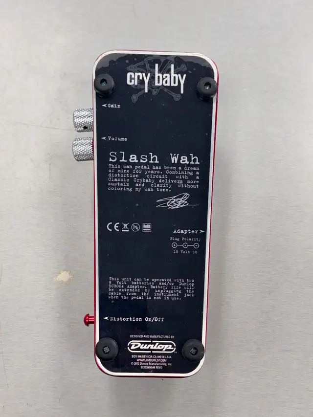 Dunlop SW95 Cry Baby Slash Signature Wah Guitar Pedal in Amps & Pedals in Oakville / Halton Region - Image 5