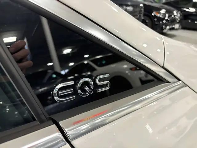 2023 Mercedes-Benz EQS EQS450+|SEDAN|CREAMLEATHER|BURMESTER|WOOD in Cars & Trucks in City of Toronto - Image 6