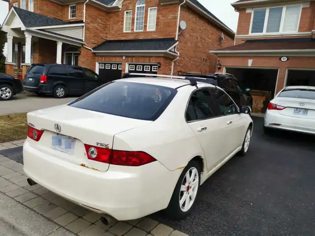 Acura TSX Aluminum Crossbars Roof Rack Rails in Other Parts & Accessories in Markham / York Region - Image 5
