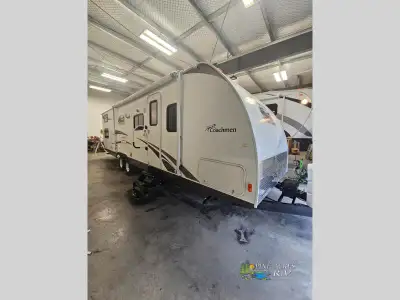 Coachmen Freedom Express Special Edition Bunkhouse Travel Trailer w/Rear Quad Bunks w/Storage & TV E...