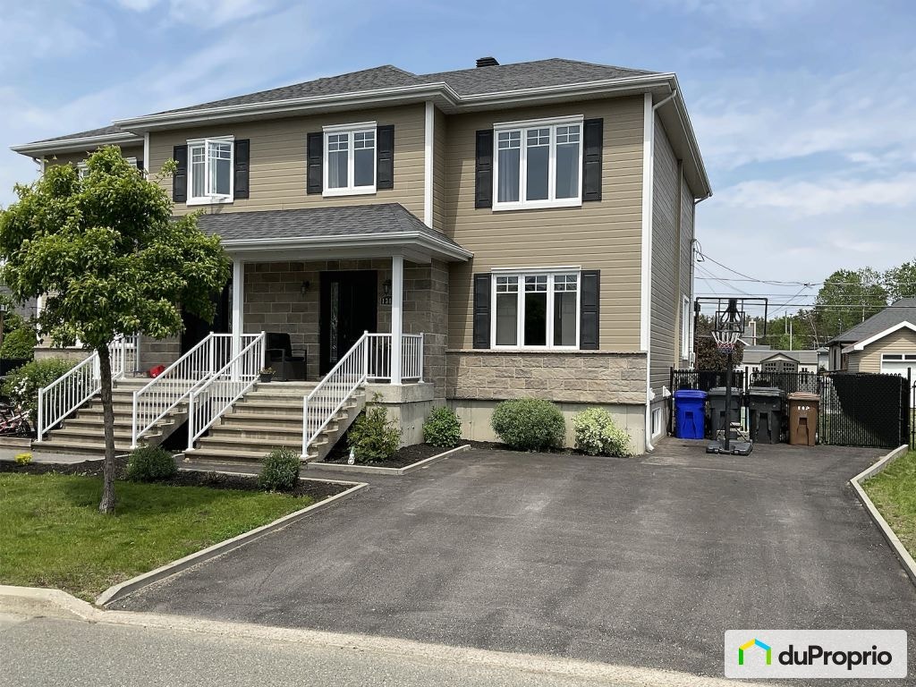 $445,000 - Semi-detached in Trois-Rivières (Cap-De-La-Madeleine) — photo 1