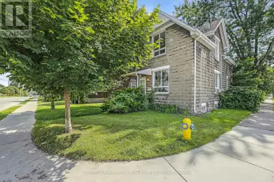 Freshly relisted and priced for today's market. This up/down duplex offers flexibility for owner-occ...
