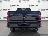 Z71 Off-Road Package, Alaskan Snow Plow Package, Back-Up Camera, Lane Departure Warning, Cruise Cont... (image 7)