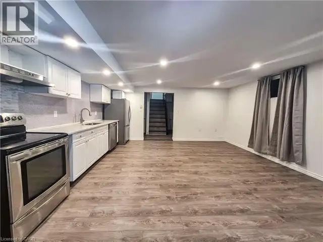 11 DUNCAIRN Avenue Kitchener, Ontario in Houses for Sale in Kitchener / Waterloo - Image 34