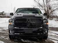 Welcome to Barrie Dodge Chrysler Jeep. 115-Volt Auxiliary Power Outlet, 17 x 7 Aluminum Wheels, 20 x... (image 8)