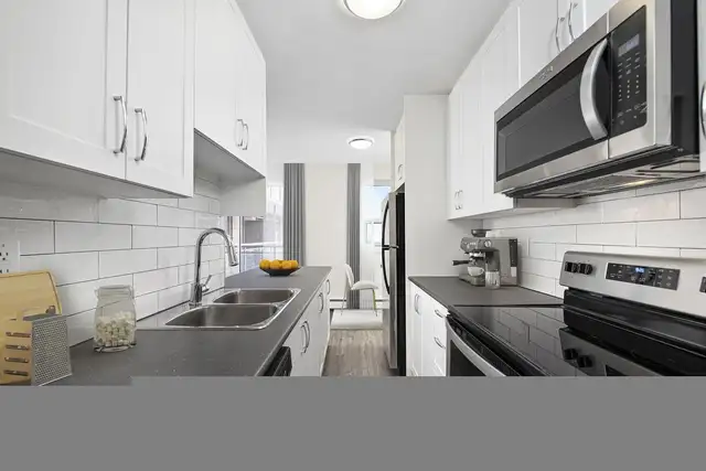 2 Bedroom Apartment for Rent - 7-11 Manhattan Court in Long Term Rentals in Guelph - Image 3