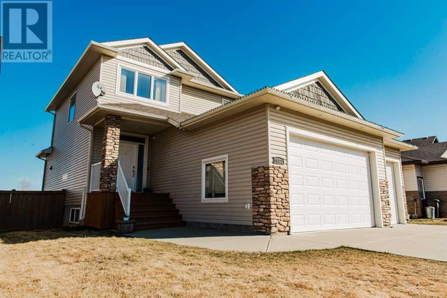 10222 154 Avenue Rural Grande Prairie No. 1, County of, Alberta in Houses for Sale in Grande Prairie