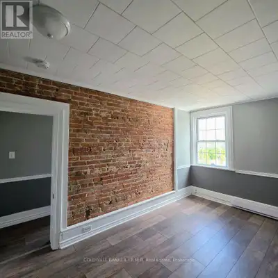 Bright and well-maintained 2-bedroom, 1-bathroom apartment located on the second floor of a centrall...