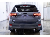 **ACCIDENT FREE - MECHANICALLY CERTIFIED** 81,040 KM This 2022 Jeep Grand Cherokee WK 4x4 Altitude i... (image 8)