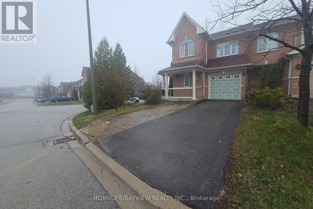 36 LODGEWAY DR Vaughan, Ontario in Houses for Sale in Markham / York Region