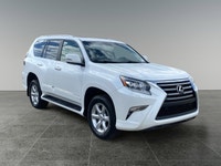 Thanks for viewing our House Of Cars McKnight inventory! AMVIC licensed dealer! Step into luxury and... (image 8)
