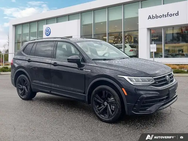 2024 Volkswagen Tiguan Comfortline R-Line Black Edition in Cars & Trucks in Abbotsford - Image 8