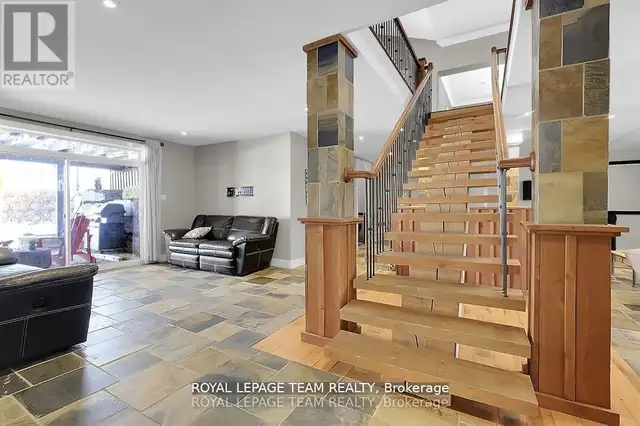 3886 ARMITAGE AVENUE Ottawa, Ontario in Houses for Sale in Ottawa - Image 27