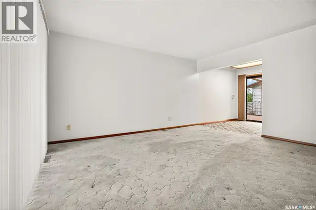 1322 7th AVENUE NW Moose Jaw, Saskatchewan in Houses for Sale in Moose Jaw - Image 3