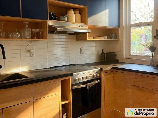 $384,500 - Condominium in Mercier / Hochelaga / Maisonneuve — photo 1