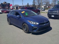 2020 Kia Forte Price $11999 170500 KM ON or QC Safety Included Warranty Included Carfax Included Aut... (image 1)