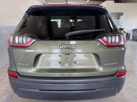 0 Accident, Low Km., Used Jeep Cherokee CW Autoking 2.4 Liter 4 Cyl.,Auto O/D, Selec-Terrain 4x4, Ai... (image 3)