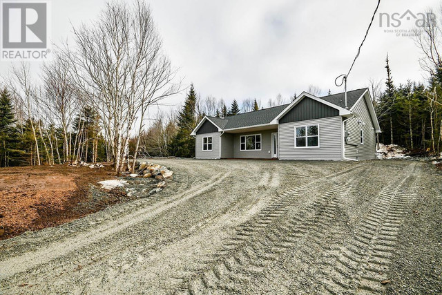 151 Grandview Terrace East Uniacke, Nova Scotia in Houses for Sale in Bedford - Image 4